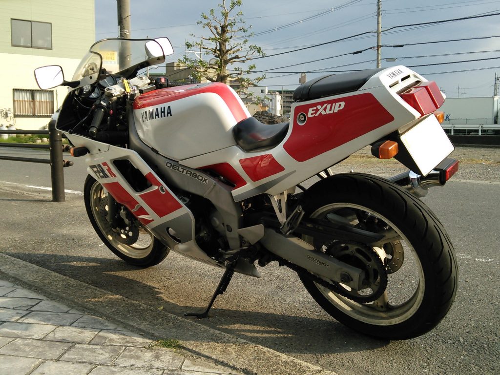 FZR250R リアフェンダーレス加工 - PUSH!PUSH!PUSH!.net